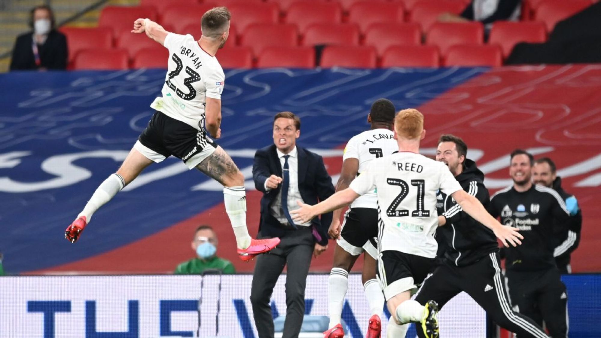 己三分球能 己三分球能