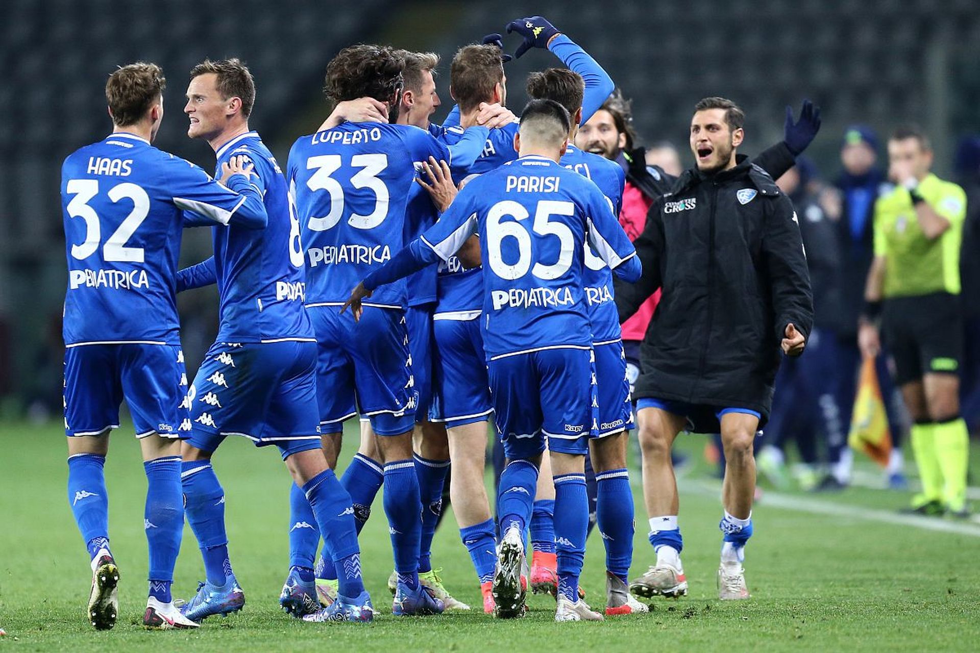 等传统强队 等传统强队