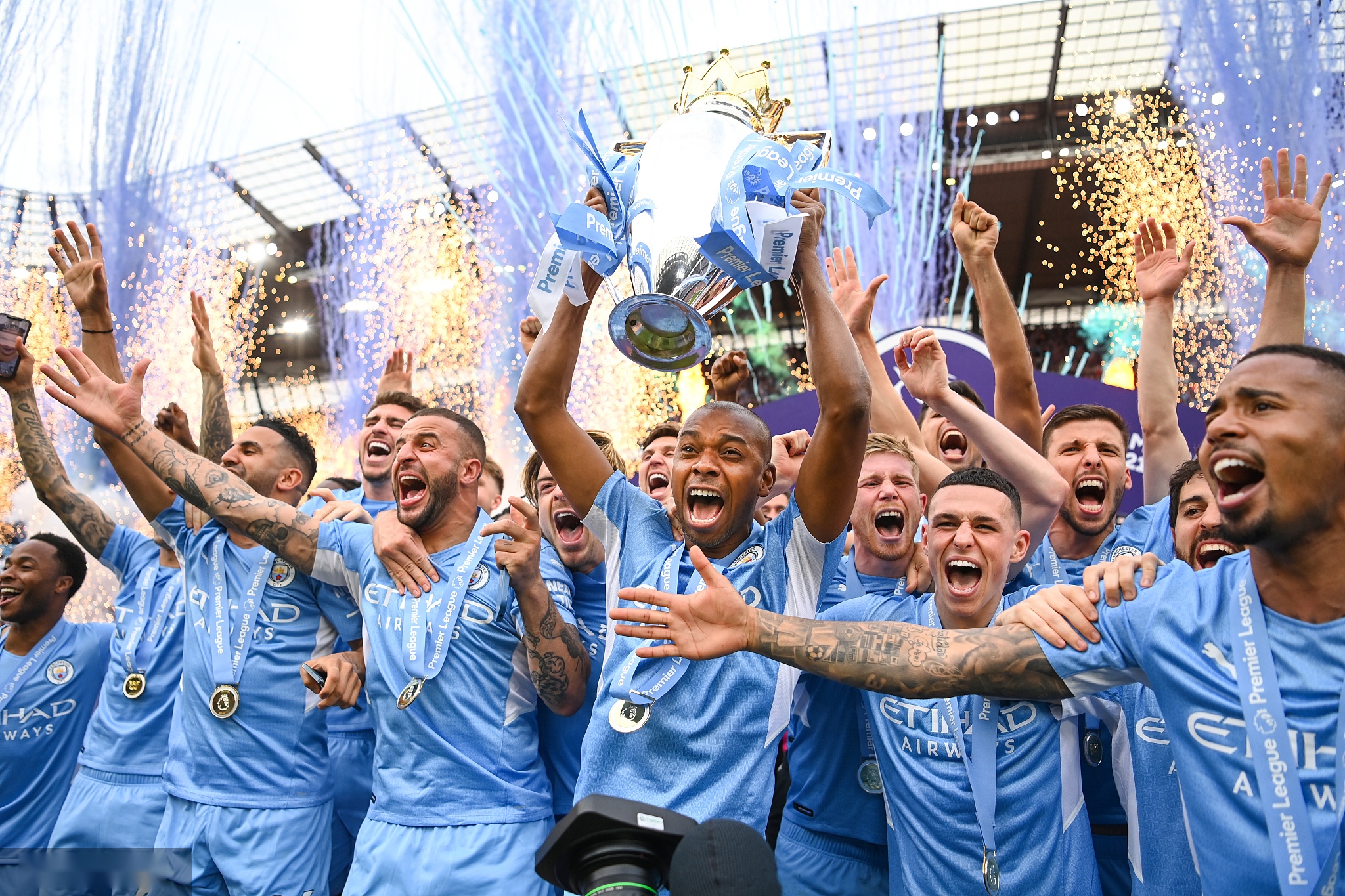 贡献力量 贡献力量